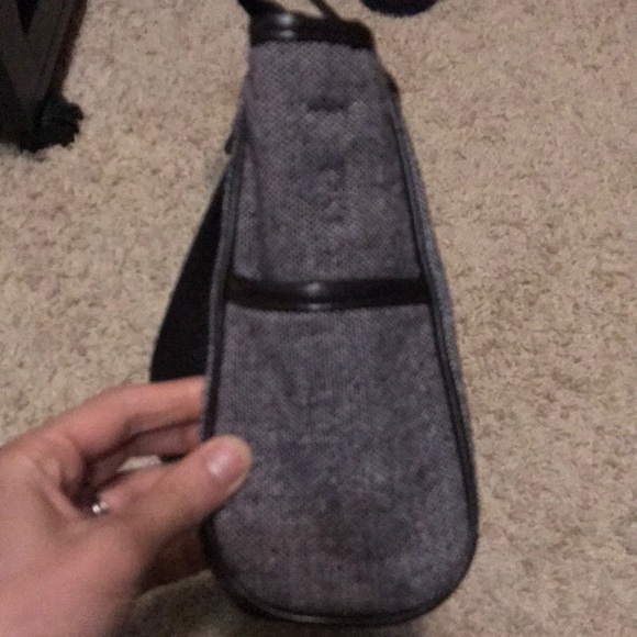 31 leather mini tote w/removable shoulder strap - Picture 2 of 6